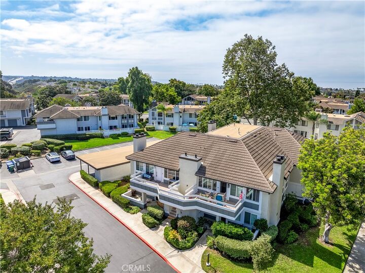 Property Photo:  875 Buttercup Road  CA 92011 