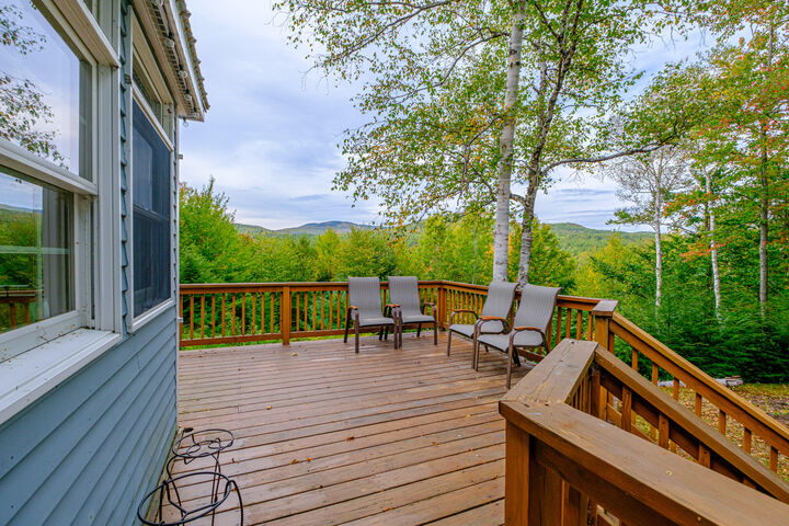 Property Photo:  29 Holt Hill Road  ME 04217 