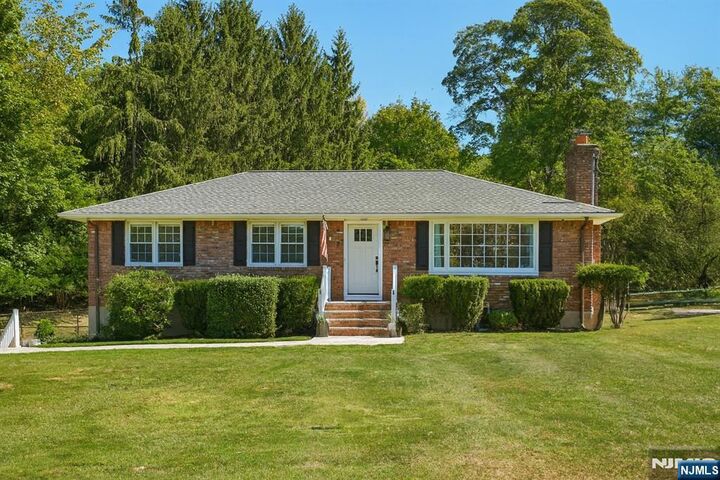 812 Black Oak Ridge Road  Wayne NJ 07470 photo