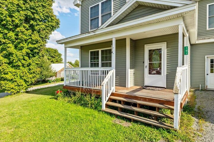 Property Photo:  72 Hunt Street  VT 05454 