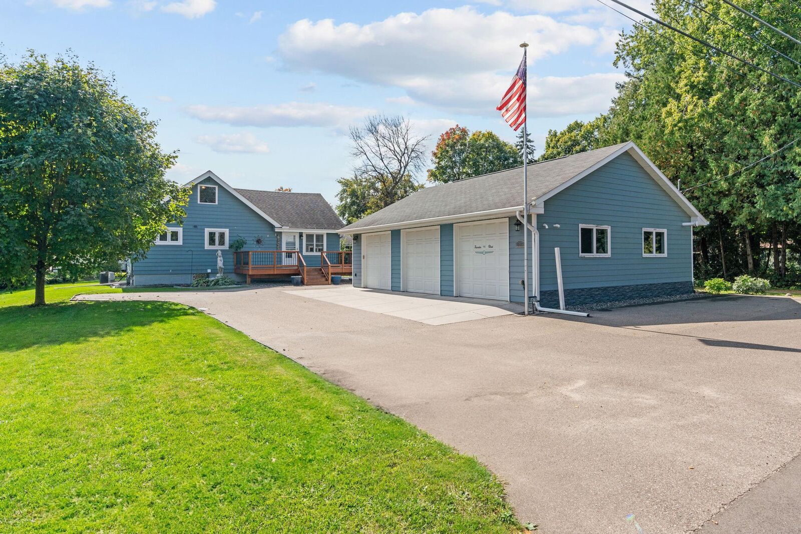 Property Photo: 5475 Main Street W MN 55359