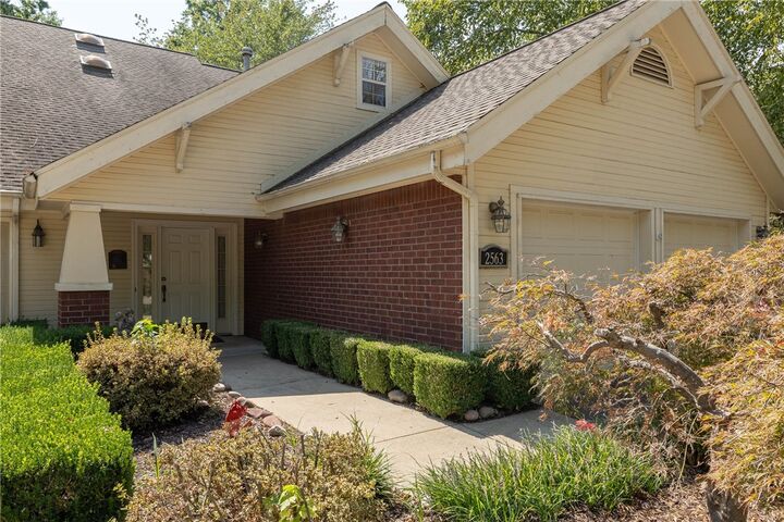 Property Photo: 2563 E Joyce Boulevard AR 72703