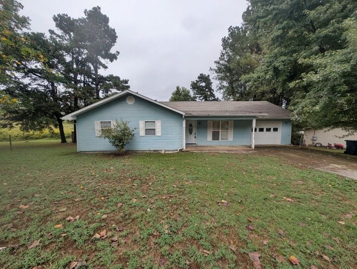 Property Photo: 205 Peach Street AR 72601