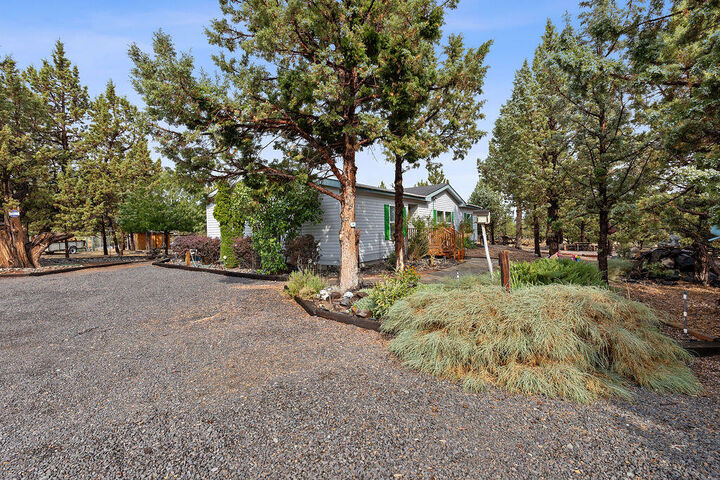 Property Photo: 4763 SE Jerry Drive OR 97754