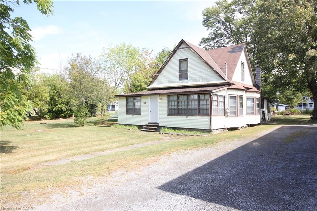 Property Photo:  312 Ridgeway Road  ON L0S 1B0