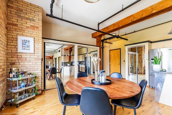 Property Photo:  36 Margaret Street 44  ON L8P 4C8 