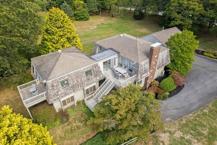 566 Shore Rd  Bourne MA 02559 photo