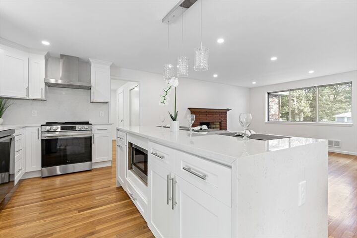 Property Photo: 32 Lyman Rd MA 01701