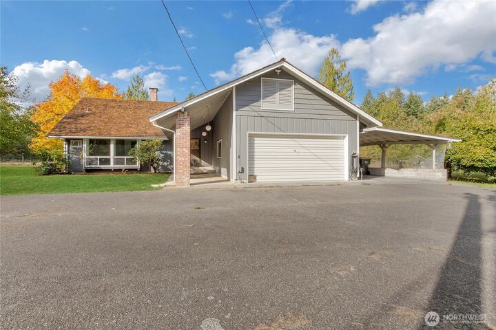 5424  93rd Avenue SE  Olympia WA 98513 photo