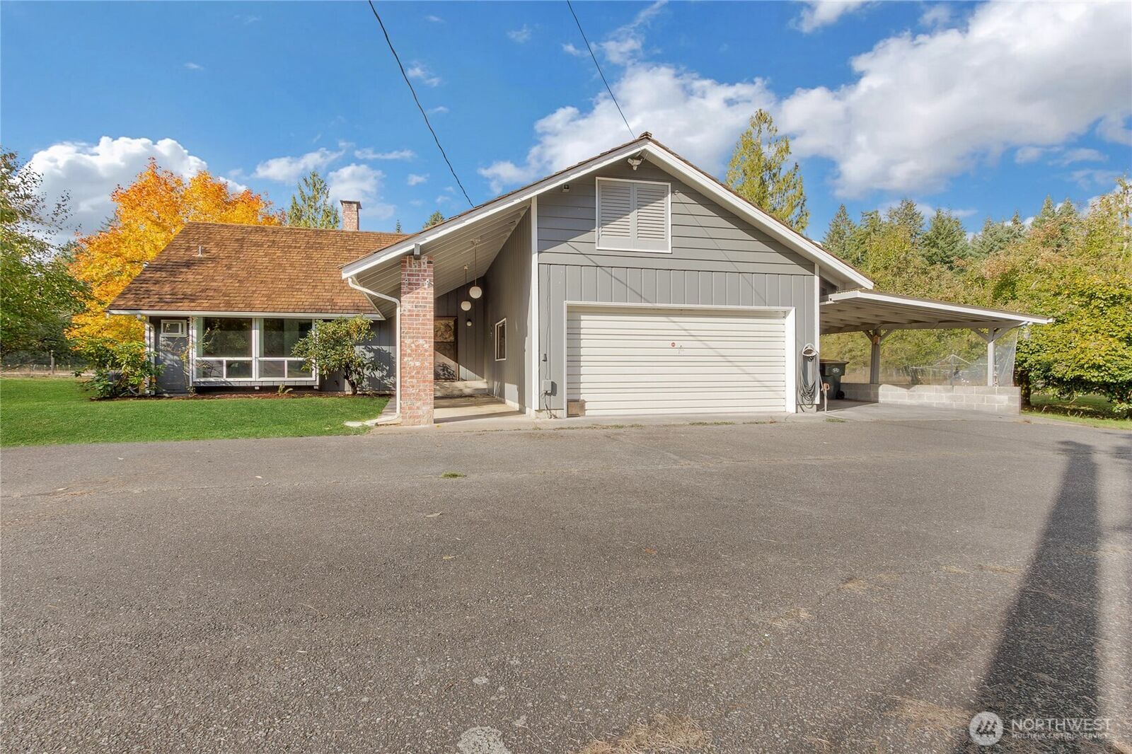 Property Photo: 5424 93rd Avenue SE WA 98513