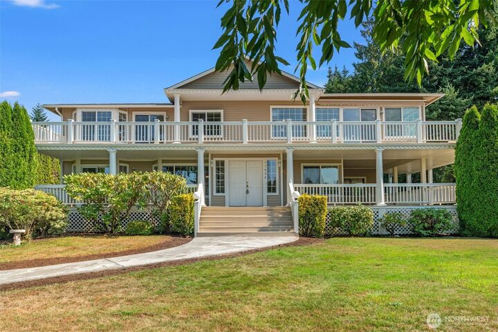 Property Photo:  11432  238th Street SW  WA 98020 