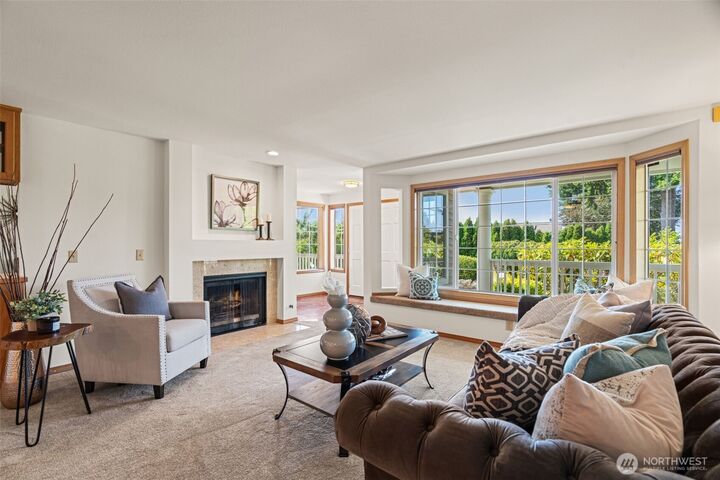 Property Photo: 11432 238th Street SW WA 98020