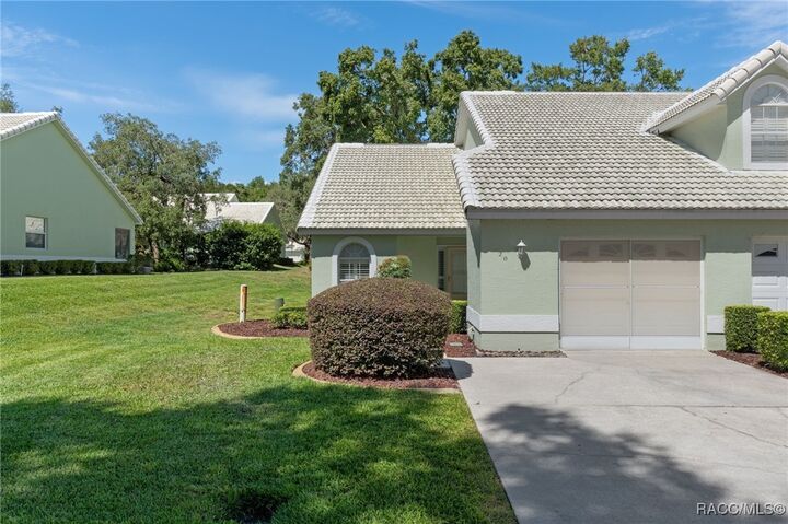 Property Photo:  820 Lanark Drive  FL 34453 