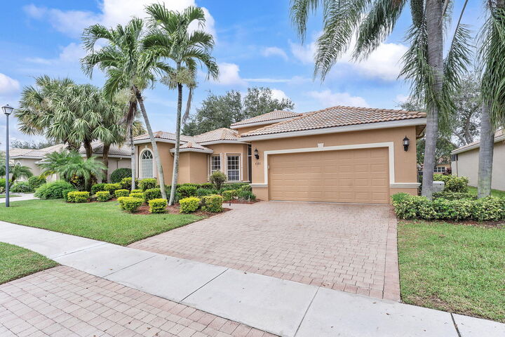 Property Photo:  7381 Viale Michelangelo  FL 33446 