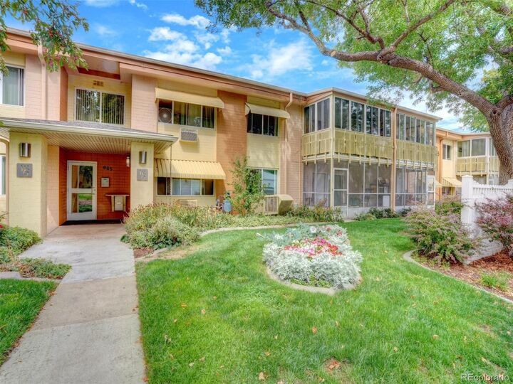 Property Photo: 665 S Clinton Street 14A CO 80247