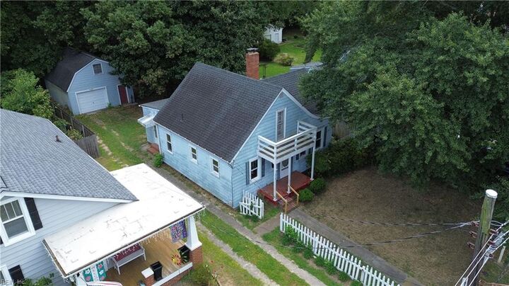 Property Photo:  216 Manteo Ave  VA 23661 