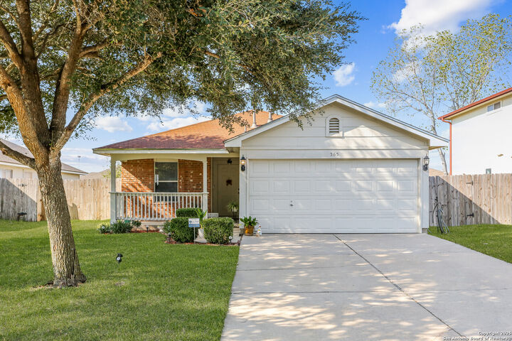 Property Photo:  365 Leonardo  TX 78640 