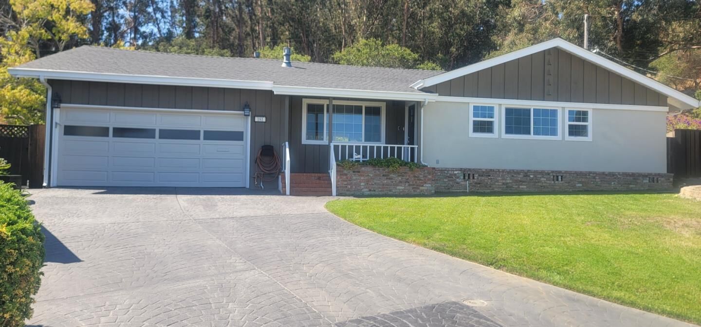 Property Photo:  181 Scenic Court  CA 94066 