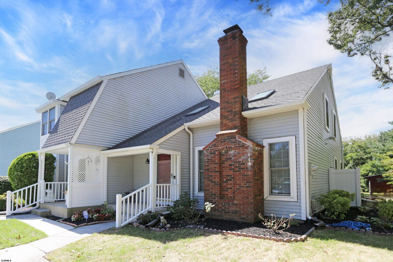 Property Photo:  214 Exton Road  NJ 08244 