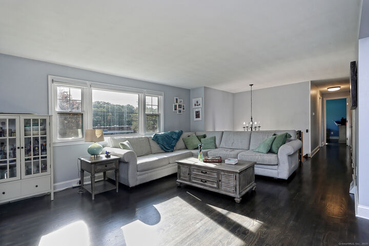Property Photo:  1180 Shepard Avenue  CT 06514 