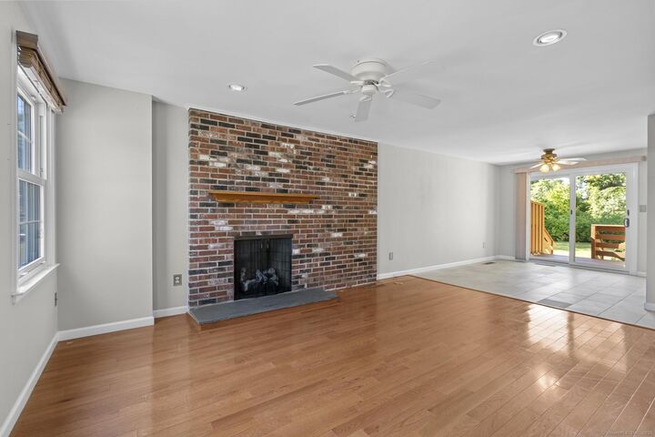 Property Photo: 13 Early Dawn Circle CT 06095