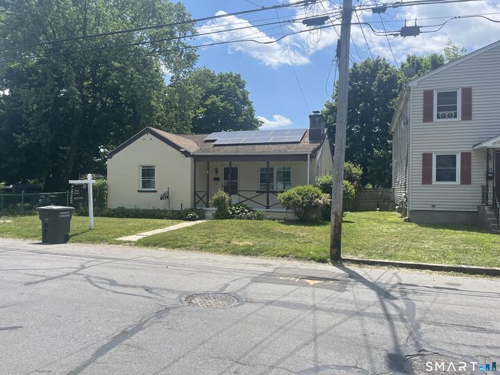 Property Photo:  181 Cityview Avenue  CT 06606 