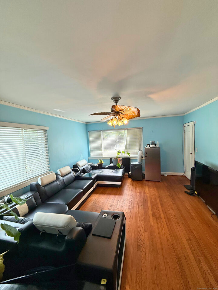 Property Photo:  445 Canaan Road  CT 06614 