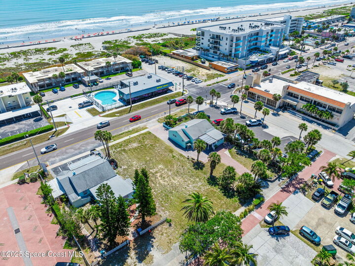 118 N Atlantic Avenue  Cocoa Beach FL 32931 photo