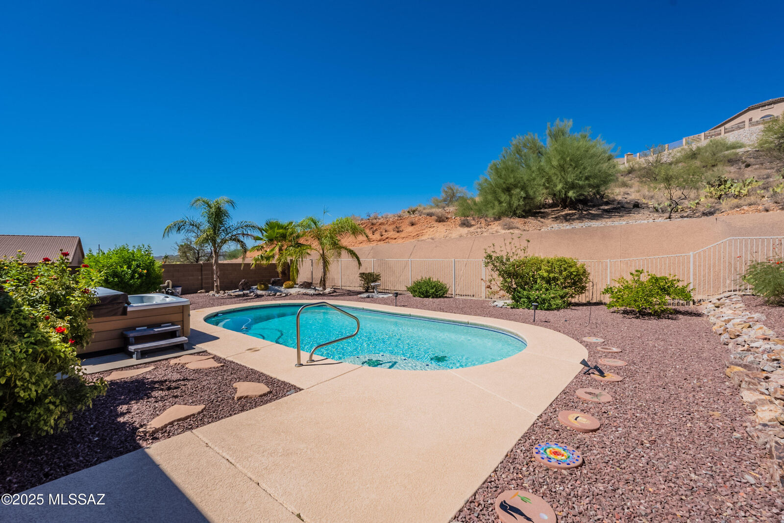 Property Photo:  60890 E Eagle Heights Drive  AZ 85739 