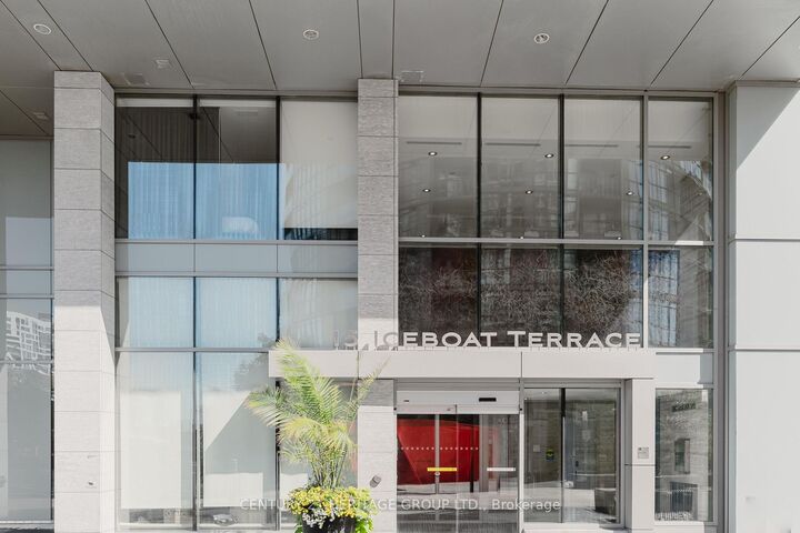 Property Photo: 15 Iceboat Terrace 3506 ON M5R 4A5