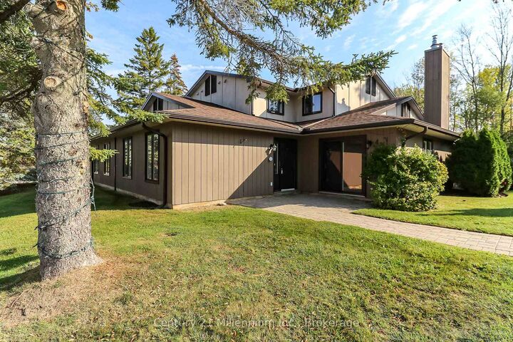 4 Trafalgar Road 4  Collingwood ON L9Y 5G4 photo