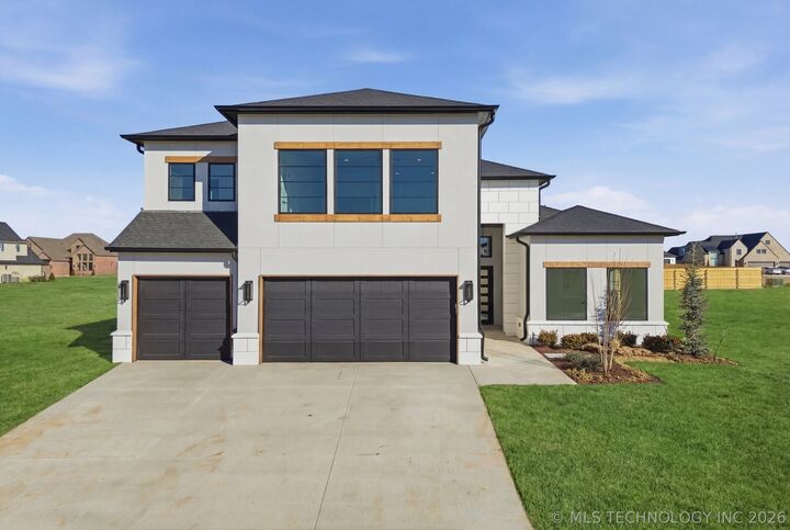 Property Photo:  2347 E 135th Drive S  OK 74008 