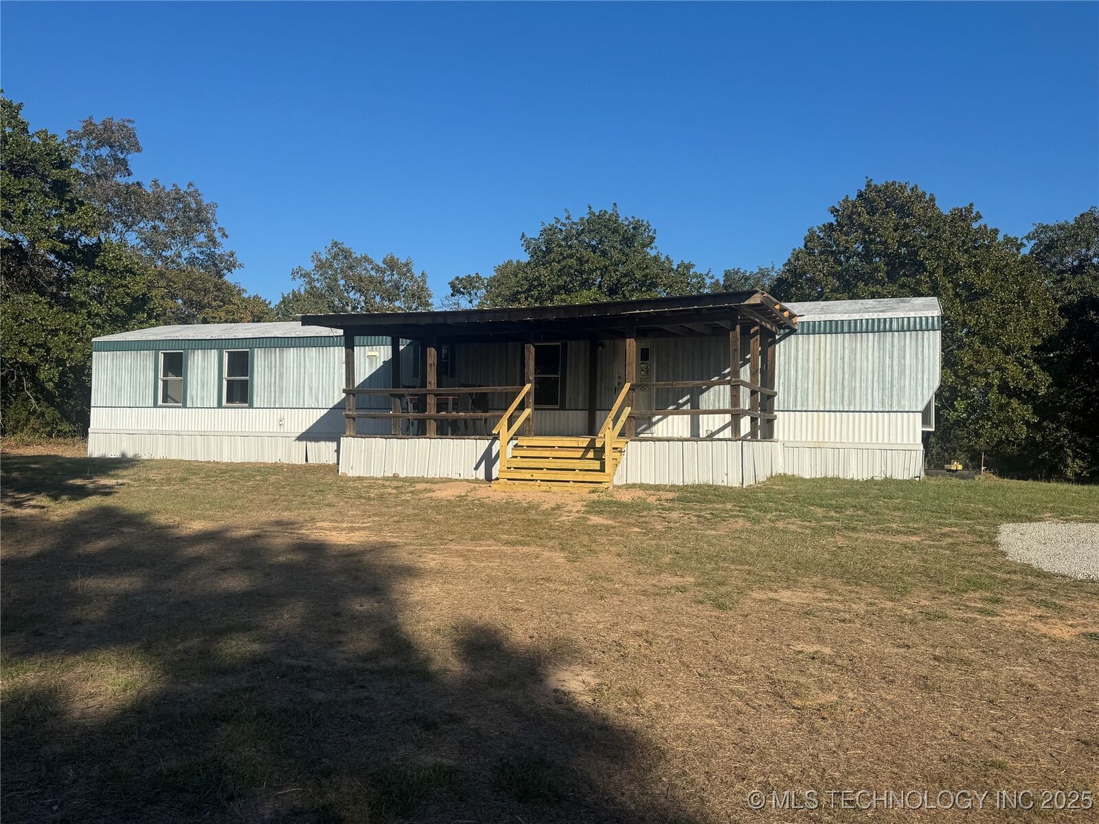 Property Photo: 29150 S 28th Street OK 74455
