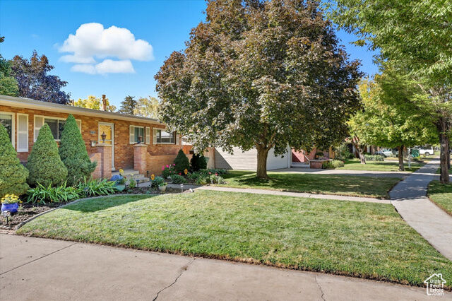 Property Photo:  813 N 1400 E  UT 84321 