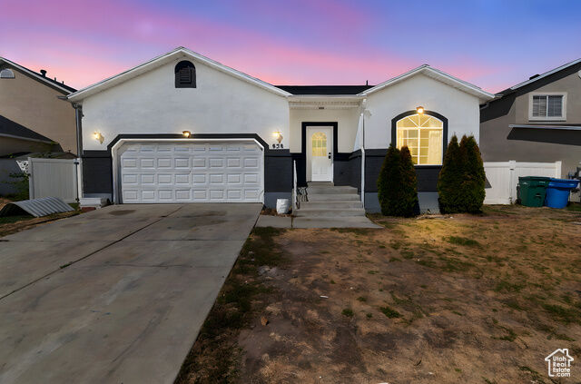 Property Photo: 838 W 200 N UT 84057