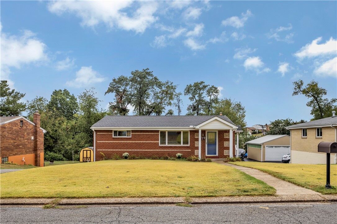 Property Photo: 179 William Cir PA 15136
