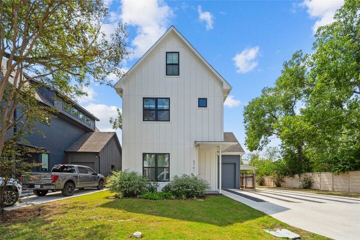 5701 Tura Lane 1  Austin TX 78721 photo