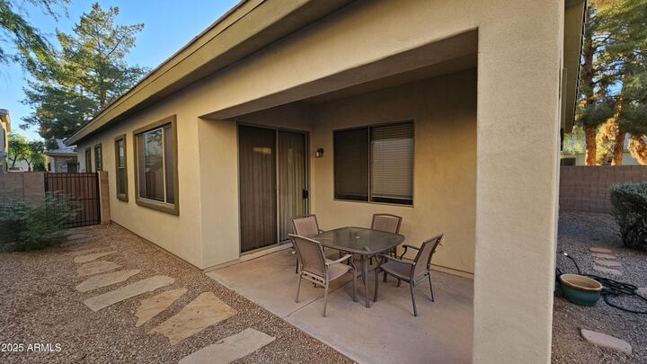 Property Photo:  1911 W Periwinkle Way  AZ 85248