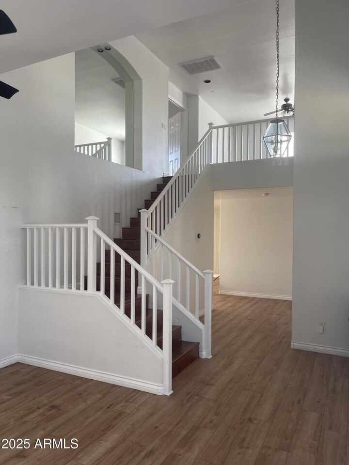 Property Photo:  10381 W Piccadilly Road  AZ 85392 