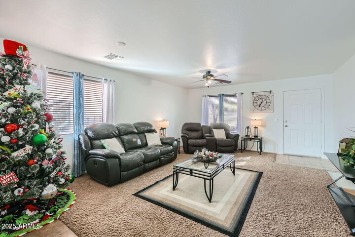 Property Photo: 25763 W Satellite Lane AZ 85326