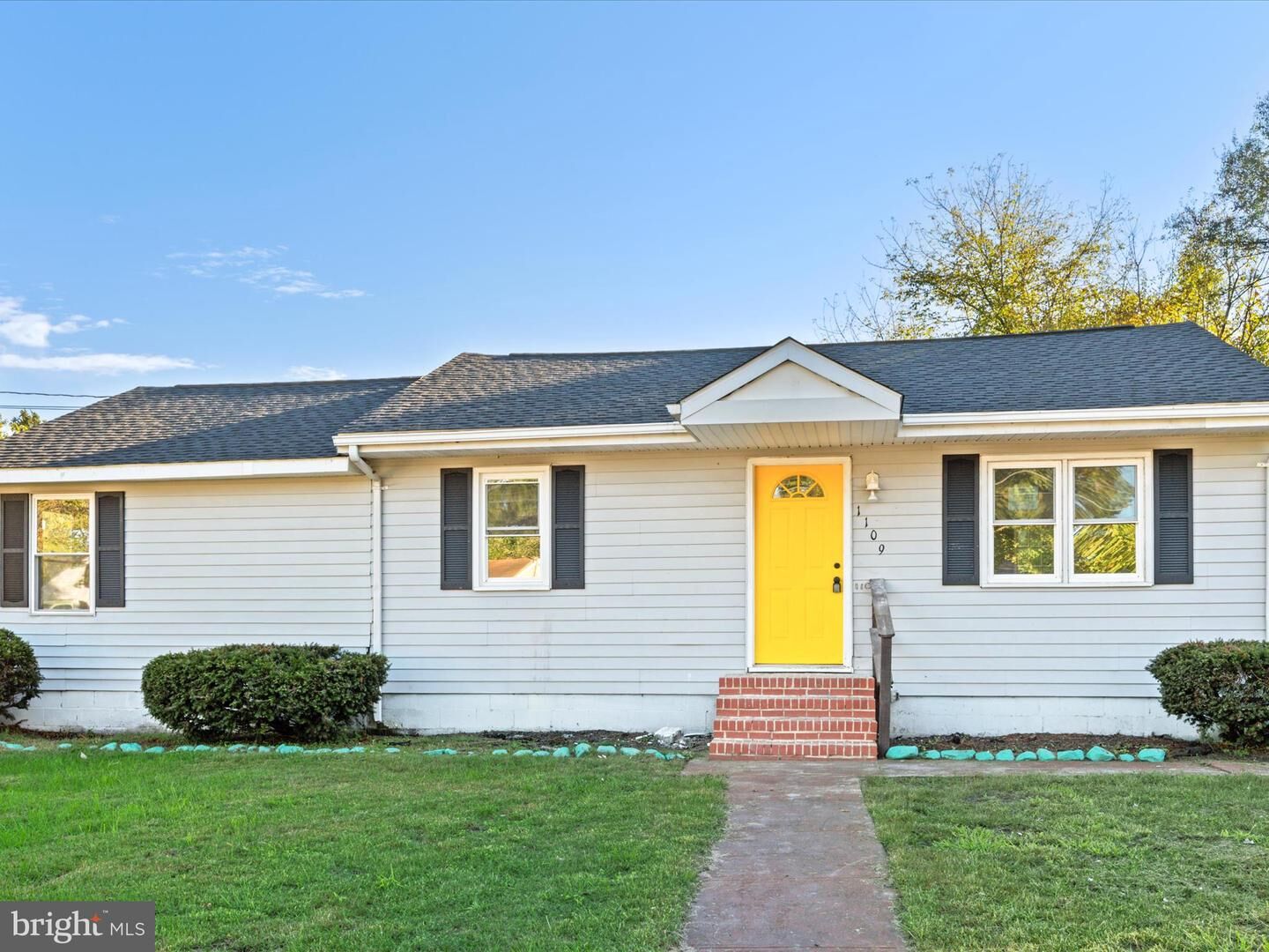 Property Photo:  1109 Shawnee Avenue  MD 21801 