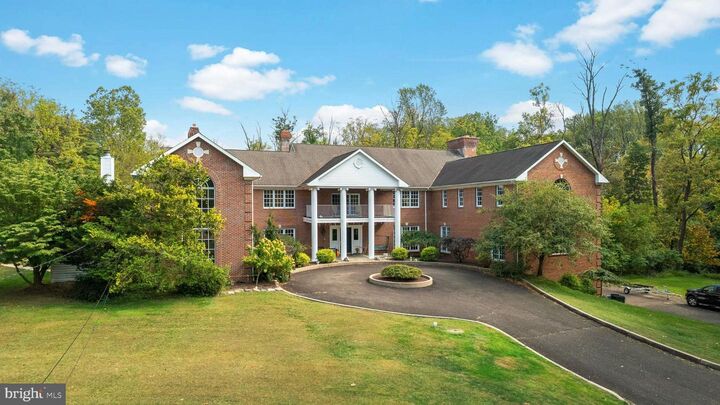 Property Photo: 1390 Old Jacksonville PA 18974