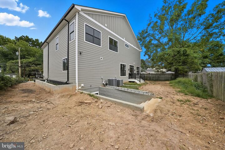 Property Photo:  3218 Blundell Road  VA 22042 