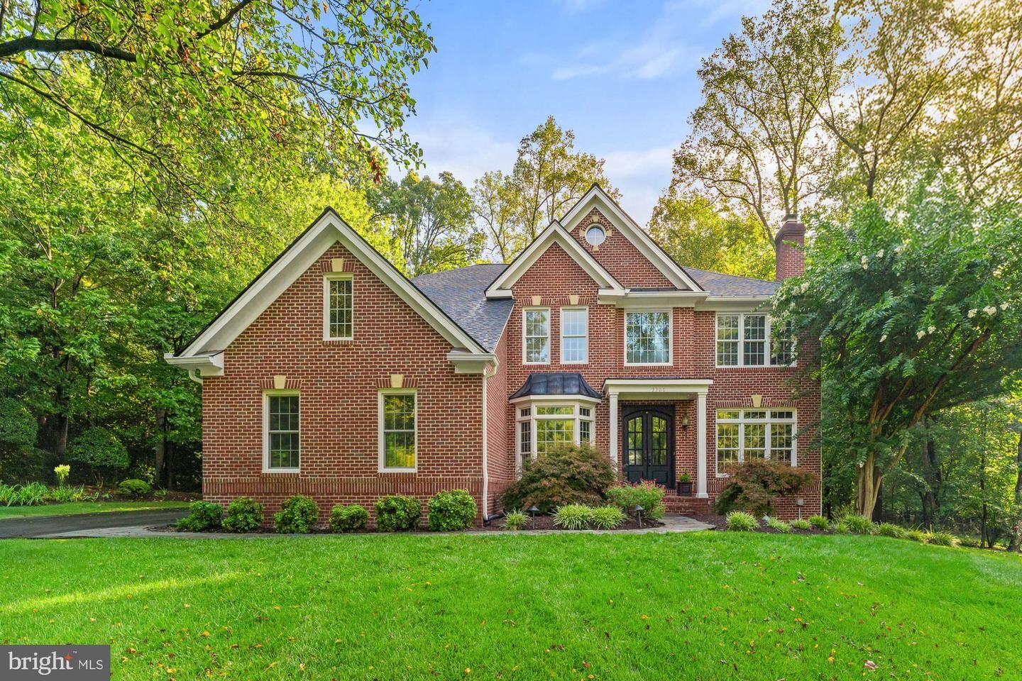 Property Photo: 3300 Lauren Oaks Court VA 20171