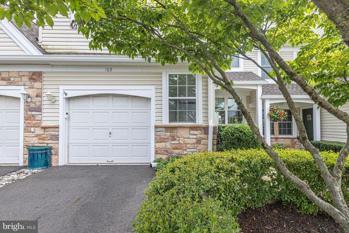 102 Waverly Lane 4  New Hope PA 18938 photo