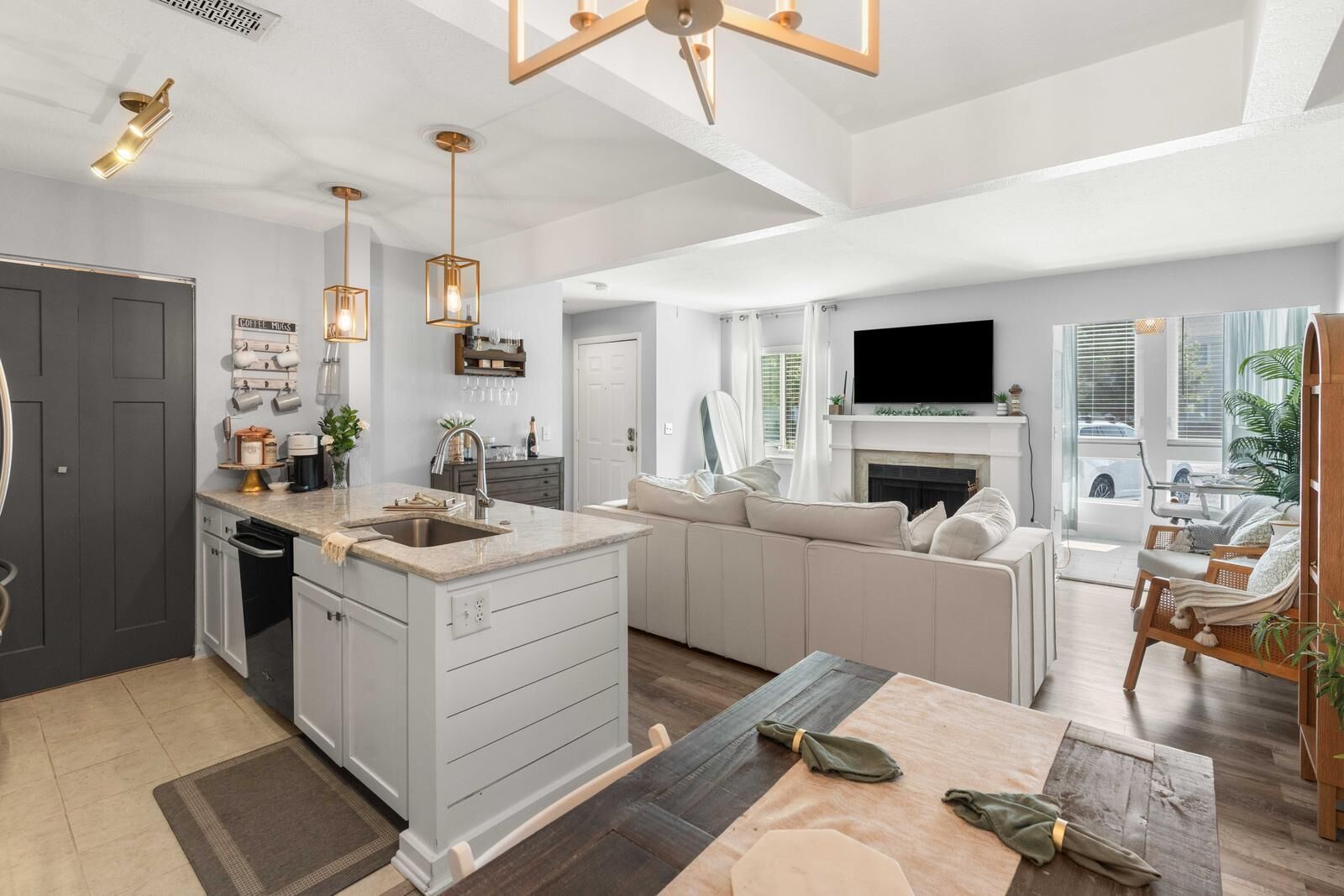 Property Photo:  265 Alexandra Drive # 1  SC 29464 