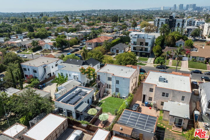 Property Photo:  1556 S Ogden Dr  CA 90019 