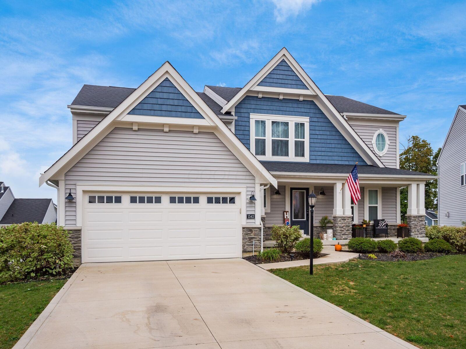 Property Photo:  1542 Woodline Court  OH 43040 