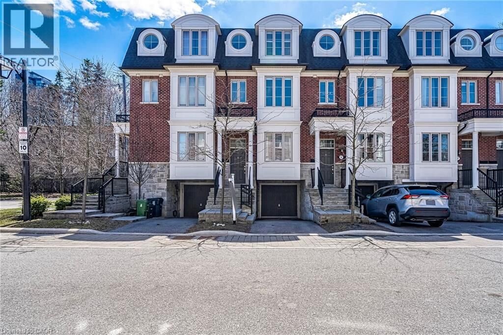 Photo de la propriété: 3 Johnson Farm Lane ON M2N 0G6