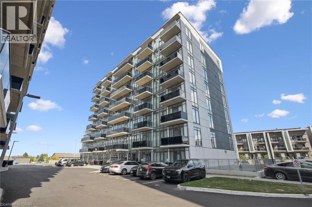 Property Photo: 1434 Highland Road West 102 ON N2N 0C7